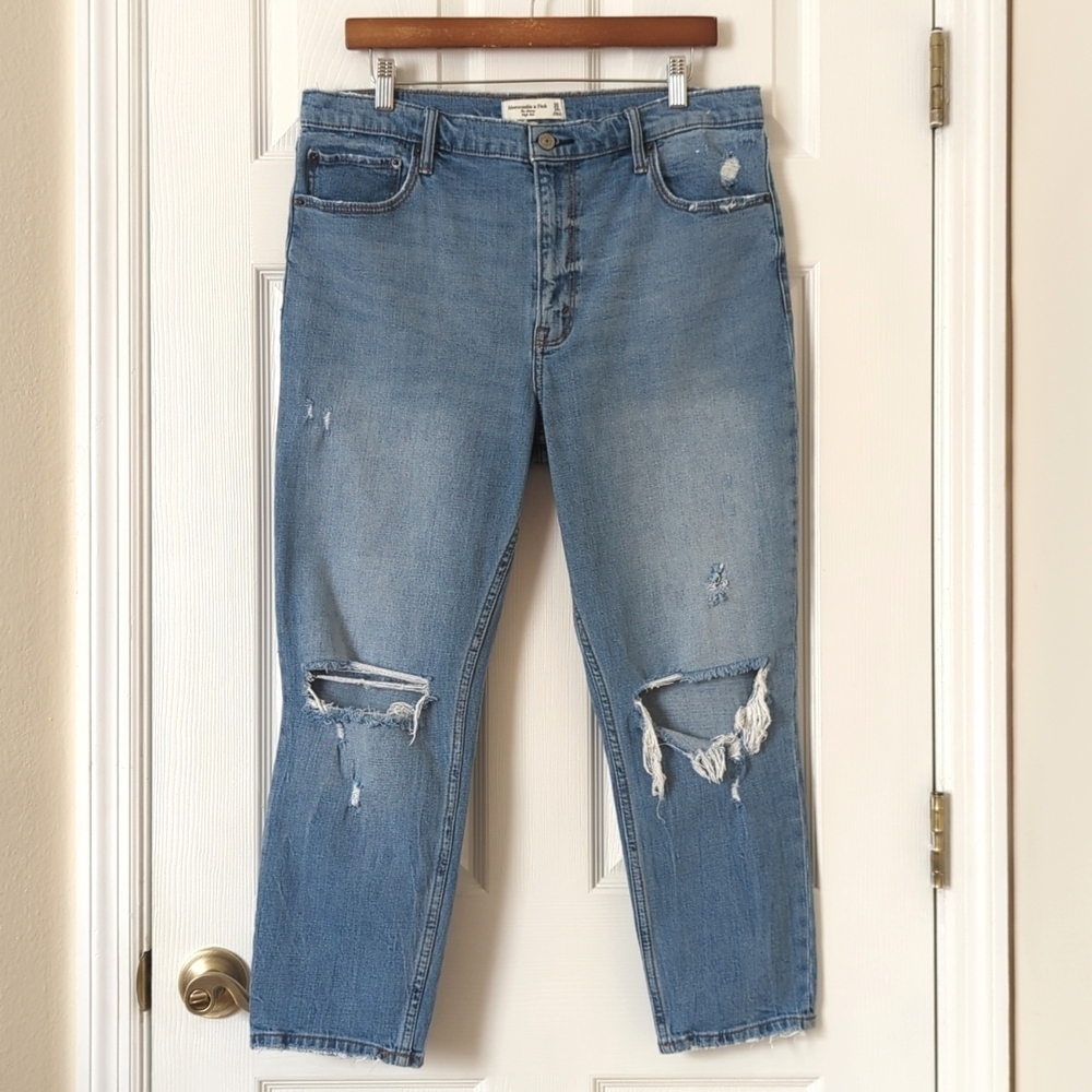 Abercrombie & Fitch Classic Distressed Medium Wash High Rise Skinny Jeans 32